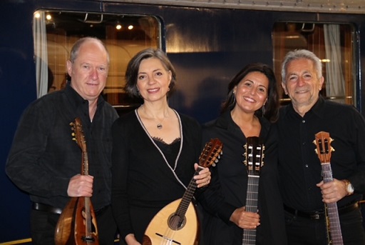 Concert du quatuor de guitares Copains'Cabana au showroom de l'Ophiclide,  Mulhouse